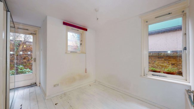 Flat A, 65 Bonnington Square, Vauxhall, London, SW8 1TG 9