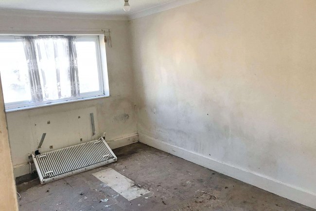 10 Buckerills, Pitsea, Basildon, Essex, SS13 3EP 10