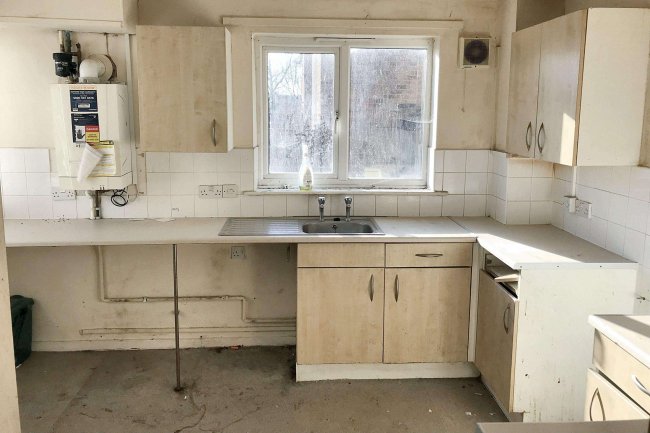 10 Buckerills, Pitsea, Basildon, Essex, SS13 3EP 10