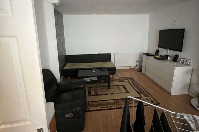 55 Churchfield Road, Acton, London W3 6AY 22