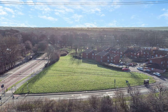 Land at Palace Fields Avenue, Runcorn, WA7 6EJ 9