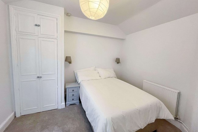 208A King Street, Hammersmith, London, W6 0RA 2