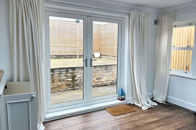 208A King Street, Hammersmith, London, W6 0RA 2