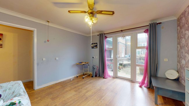 96 Woodcocks, Beckton, London, E16 3LD 2