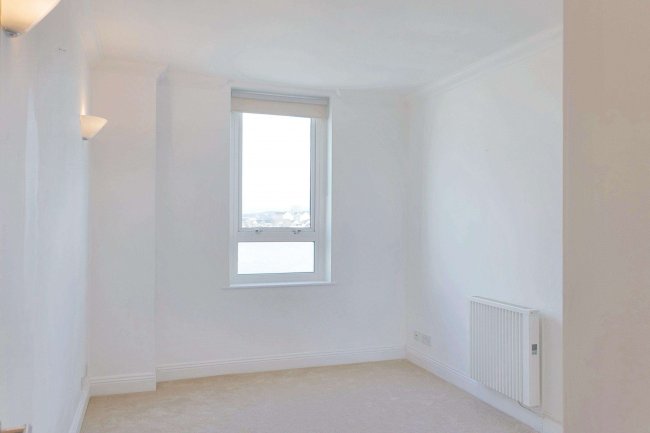 Flat 18 Aegon House, 13 Lanark Square, Isle Of Dogs, London, E14 9QD 4