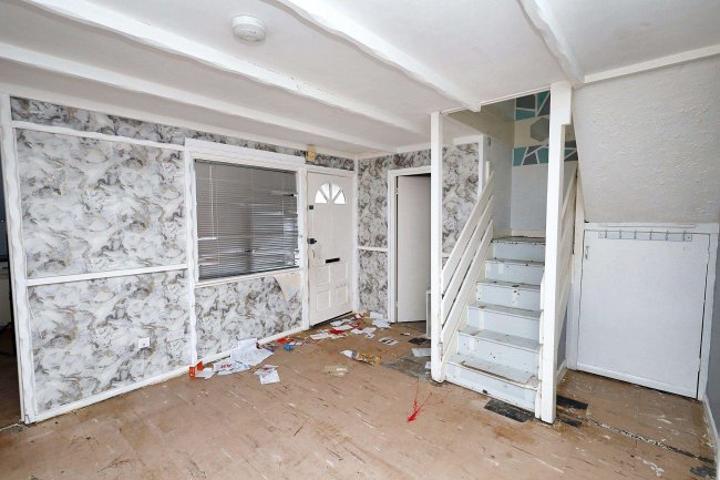 32 Wimbish End, Pitsea, Basildon, Essex, SS13 3PD 5