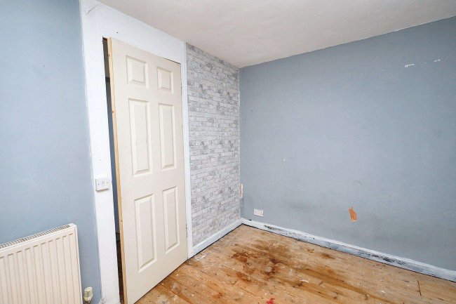 32 Wimbish End, Pitsea, Basildon, Essex, SS13 3PD 5