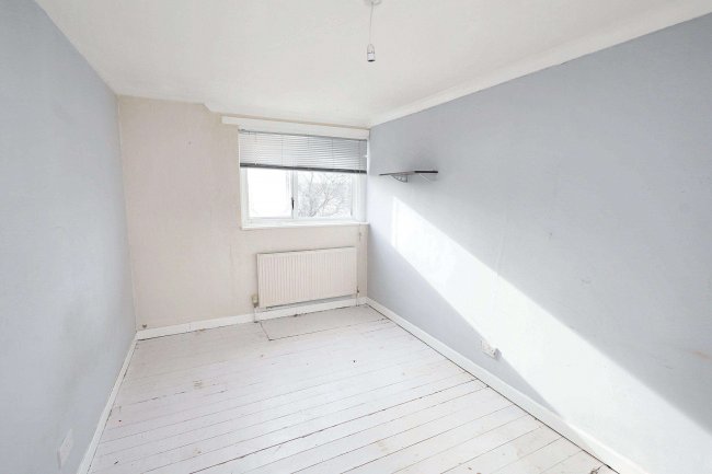 32 Wimbish End, Pitsea, Basildon, Essex, SS13 3PD 5