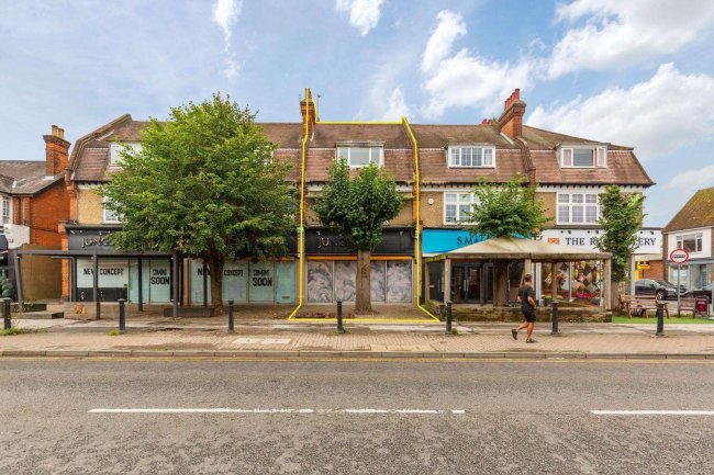 5 The Broadway, Penn Road, Beaconsfield, Buckinghamshire HP9 2PD 1