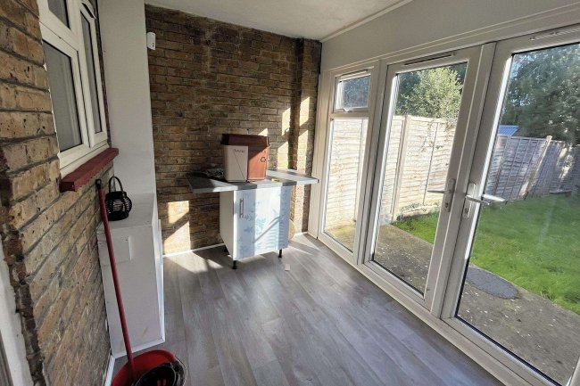 33 Wheatley Road, Isleworth, TW7 6JJ 3