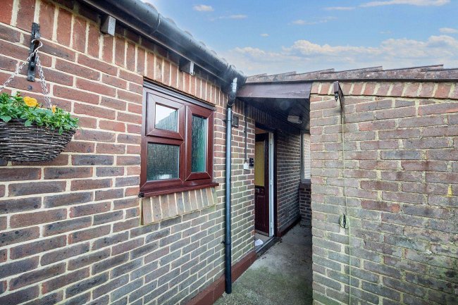 2 Owlitts Cottages, The Causeway, Brent Pelham, Buntingford, SG9 0HW 5