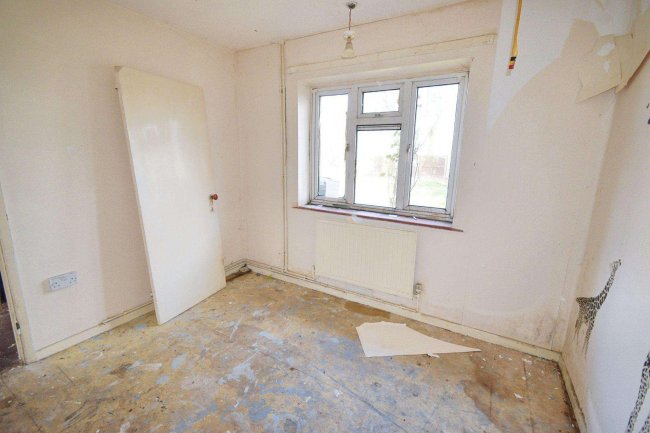 57 Norwich Road, Cawston, Norwich NR10 4EU 8