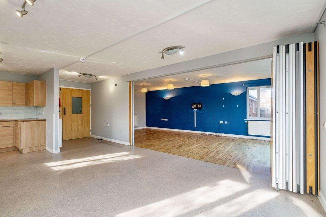 39 Stracey Road, Buxton, Norwich NR10 5EG 6