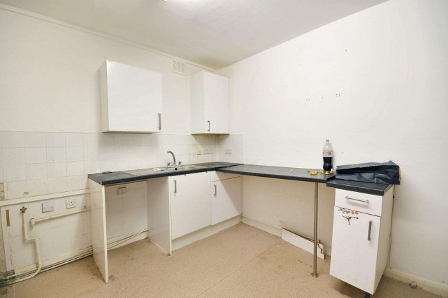 107A Hereford Road, London, W2 5BB 5