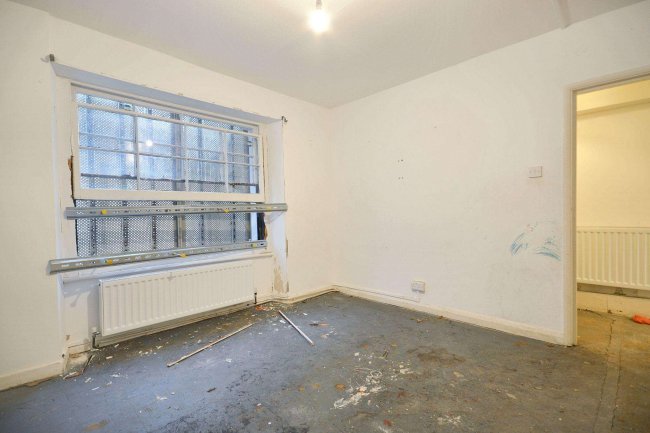 107A Hereford Road, London, W2 5BB 5