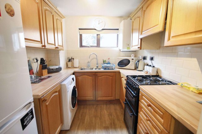 110 Peerless Drive, Harefield, UB9 6JQ 3