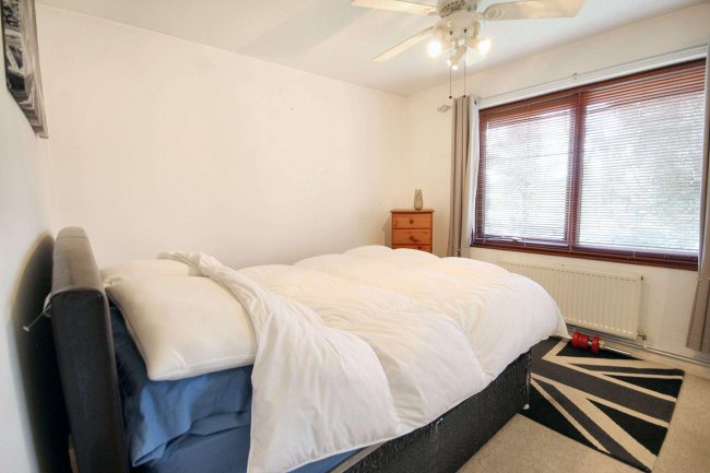 110 Peerless Drive, Harefield, UB9 6JQ 3