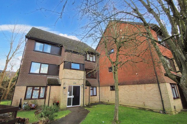 110 Peerless Drive, Harefield, UB9 6JQ 3