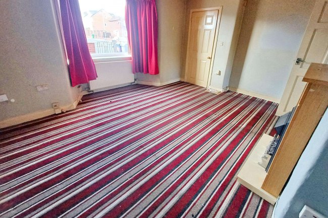 91 Gladeside Road, Wythenshawe, Manchester, M22 9GF 9