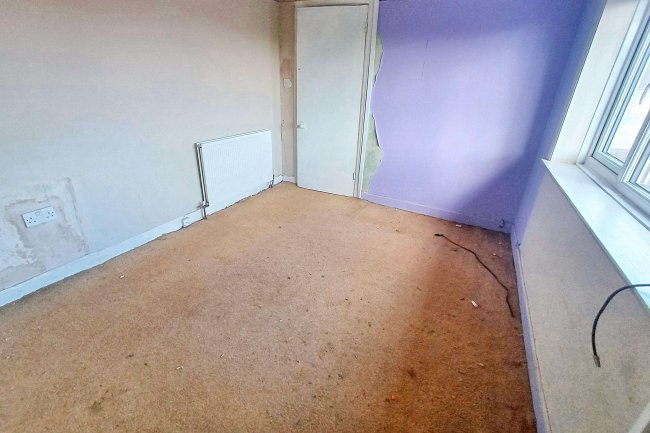 91 Gladeside Road, Wythenshawe, Manchester, M22 9GF 9