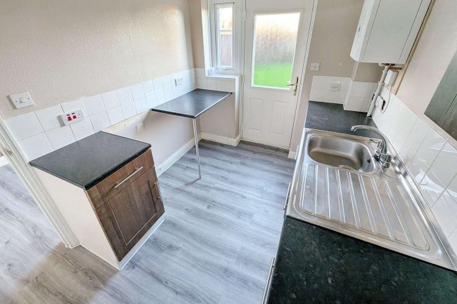 20 Winchester Way, Sleaford, Lincolnshire NG34 8WG 7