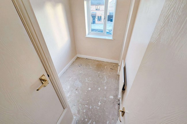 20 Winchester Way, Sleaford, Lincolnshire NG34 8WG 7