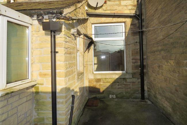 213 Brunshaw Road, Burnley, Lancashire, BB10 4DL 9