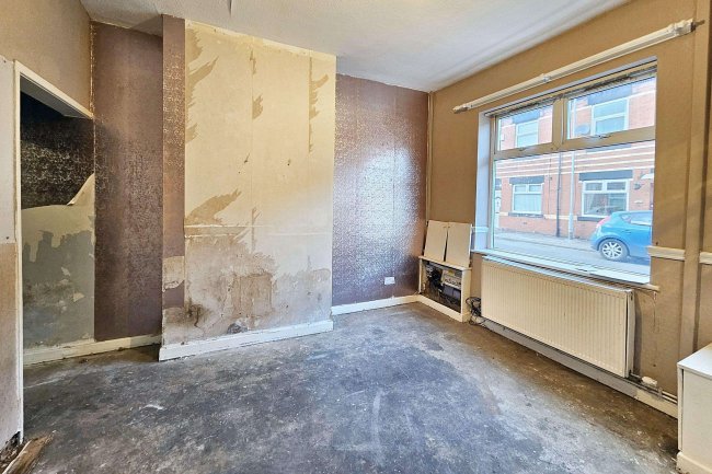 9 Piercy Street, Failsworth, Manchester, M35 0FS 3