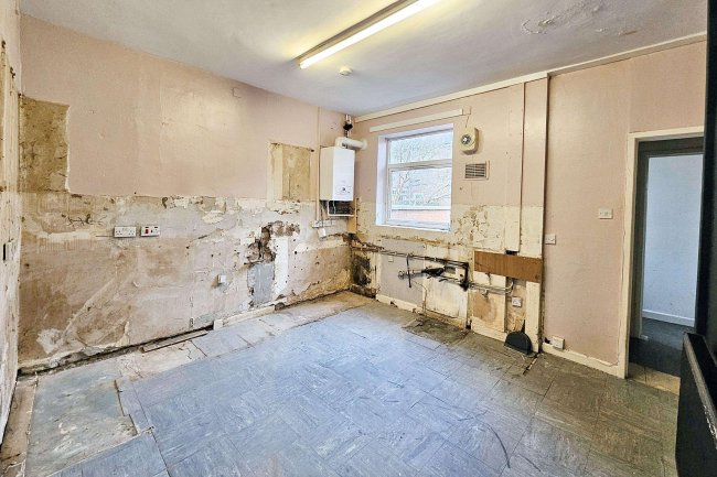 9 Piercy Street, Failsworth, Manchester, M35 0FS 3