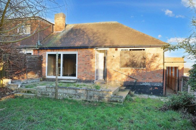 28 Broadway East, Carlton, Nottingham, NG4 1AG 3