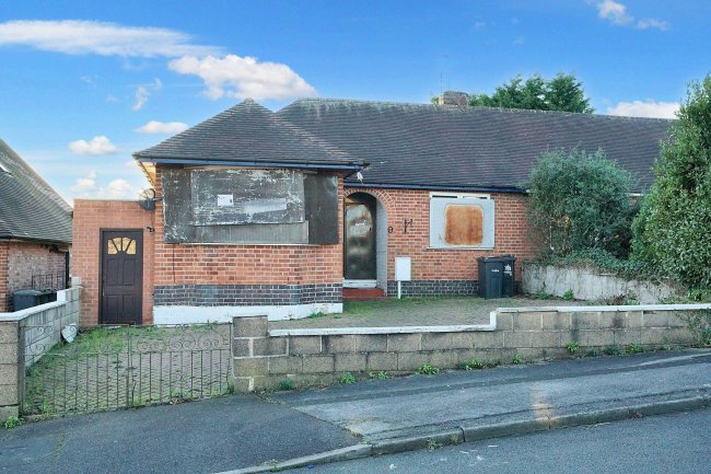 28 Broadway East, Carlton, Nottingham, NG4 1AG 3
