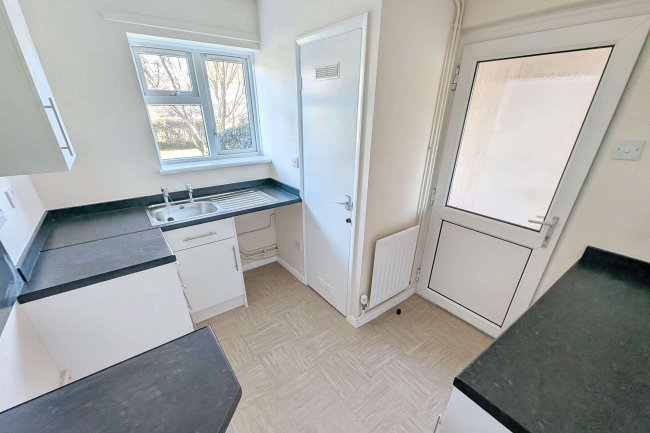 46 Green End Road, Sawtry, Huntingdon, PE28 5UY 4