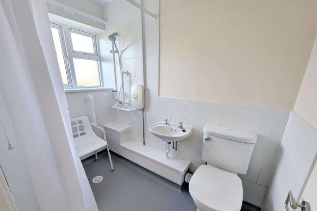 46 Green End Road, Sawtry, Huntingdon, PE28 5UY 4