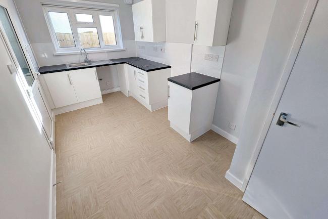 22 Hollidays Road, Bluntisham, Huntingdon, PE28 3LP 4