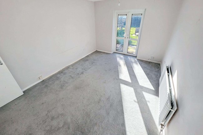 1 Chequers Court, Chequers Close, Fenstanton, Huntingdon,  PE28 9PZ 9