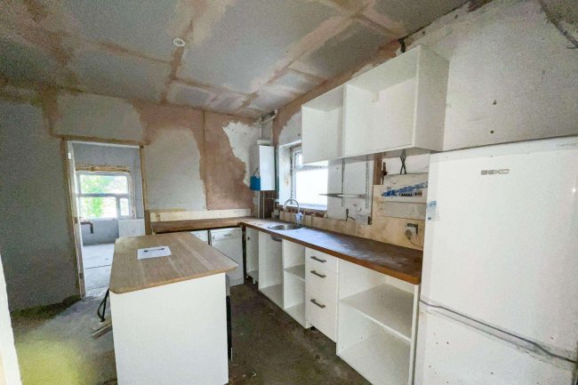 114 Bassaleg Road, Newport NP20 3PX 2