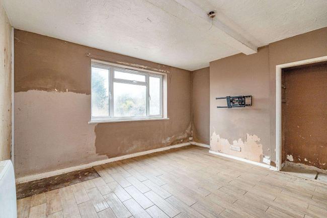 2 Well Green, Frettenham, Norwich NR12 7LS 8