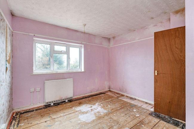 2 Well Green, Frettenham, Norwich NR12 7LS 8