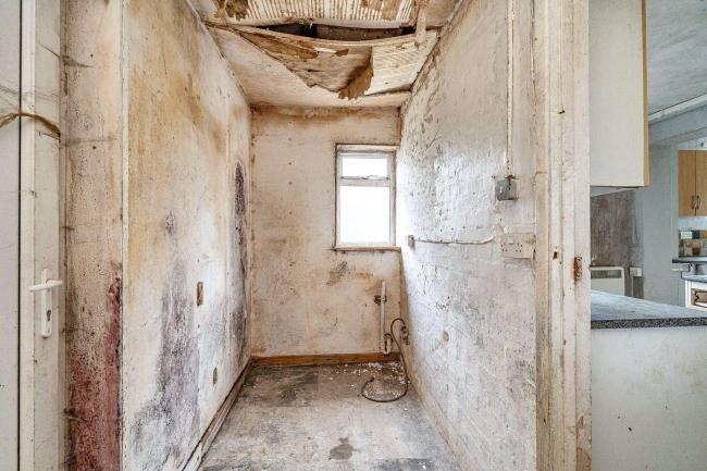 2 Well Green, Frettenham, Norwich NR12 7LS 8