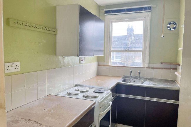 37C Davisville Road, London, W12 9SH 2