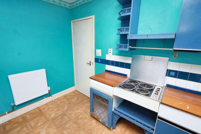 271A Ladbroke Grove, London W10 6HF 5