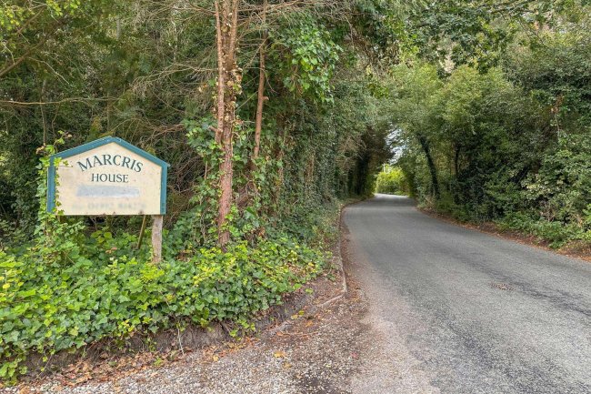 Macris House, Coopersale Lane, Theydon Bois, Epping, Essex CM16 7NS 5