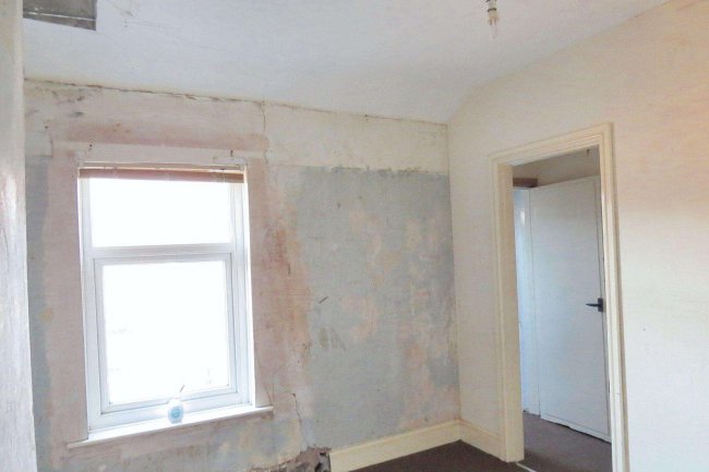 28 Vernon Street, Barrow-in-Furness, LA14 5SU 1
