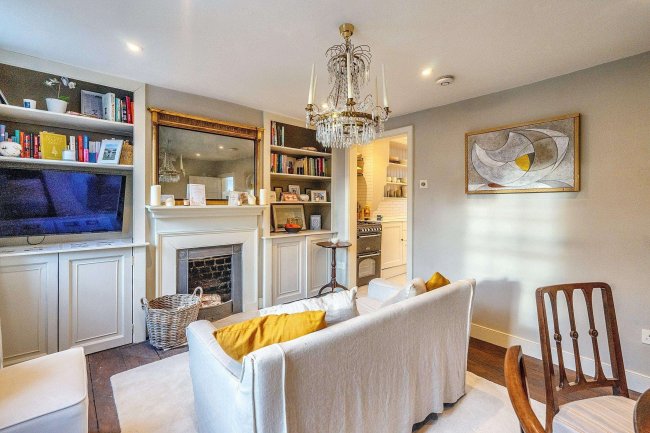 163a Camberwell New Road, Camberwell, London, SE5 0SU 2