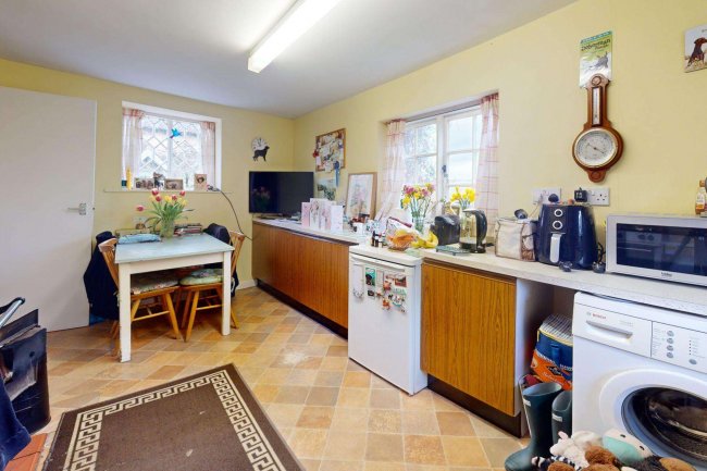 1 Haben Cottages, Rogate, Petersfield, GU31 5HR 9