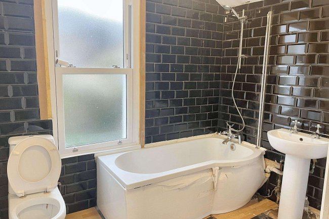 68 A & B Gosberton Road, Balham SW12 8LQ 3