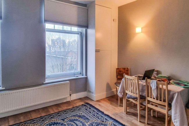 Flat C, 4 Bank Buildings, High Street, London NW10 4LT 8