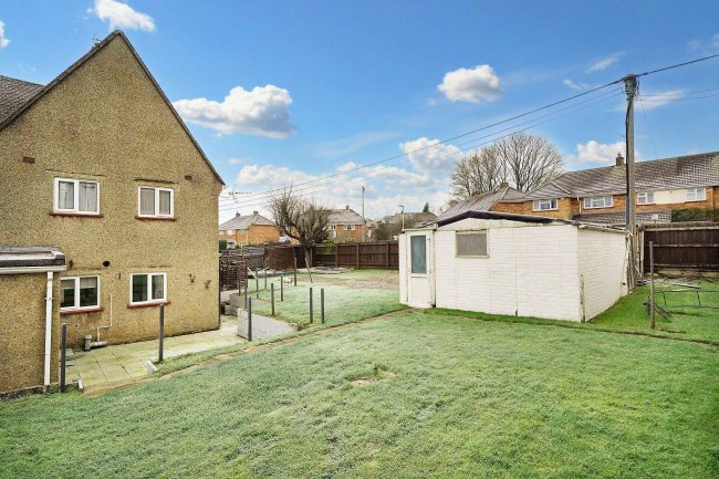 46 Leigh Road, Andover, Hampshire, SP10 2AL 9