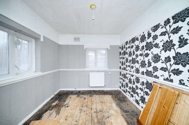 46 Leigh Road, Andover, Hampshire, SP10 2AL 9