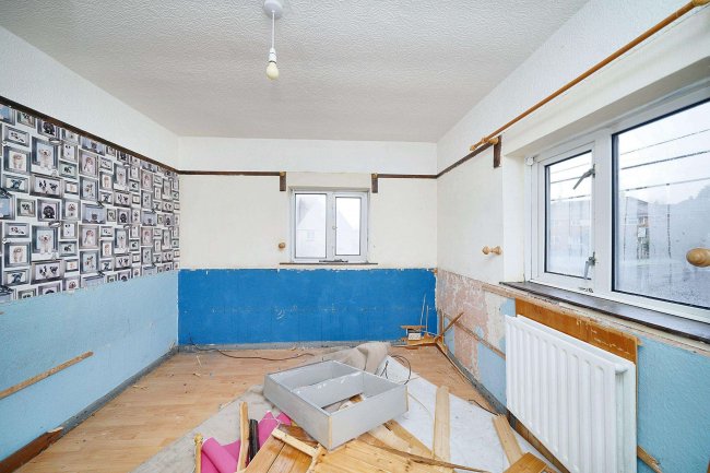 46 Leigh Road, Andover, Hampshire, SP10 2AL 9